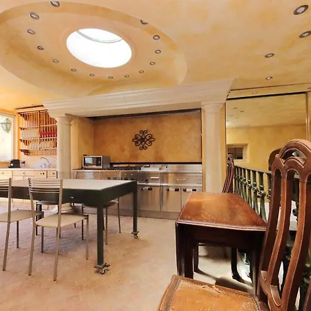 Monterey Terrace Apartament *